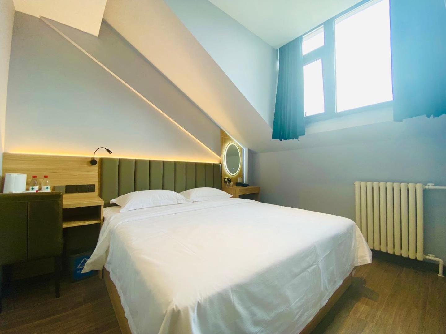 Beijing Dongdan Hotel Near Wangfujing Street,Tian'Anmen Square,The Forbidden City,Free Self-Service Laundry Room מראה חיצוני תמונה