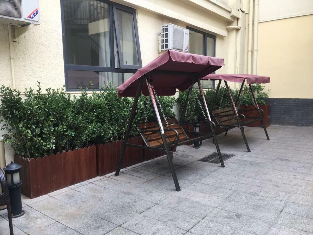 Beijing Dongdan Hotel Near Wangfujing Street,Tian'Anmen Square,The Forbidden City,Free Self-Service Laundry Room מראה חיצוני תמונה